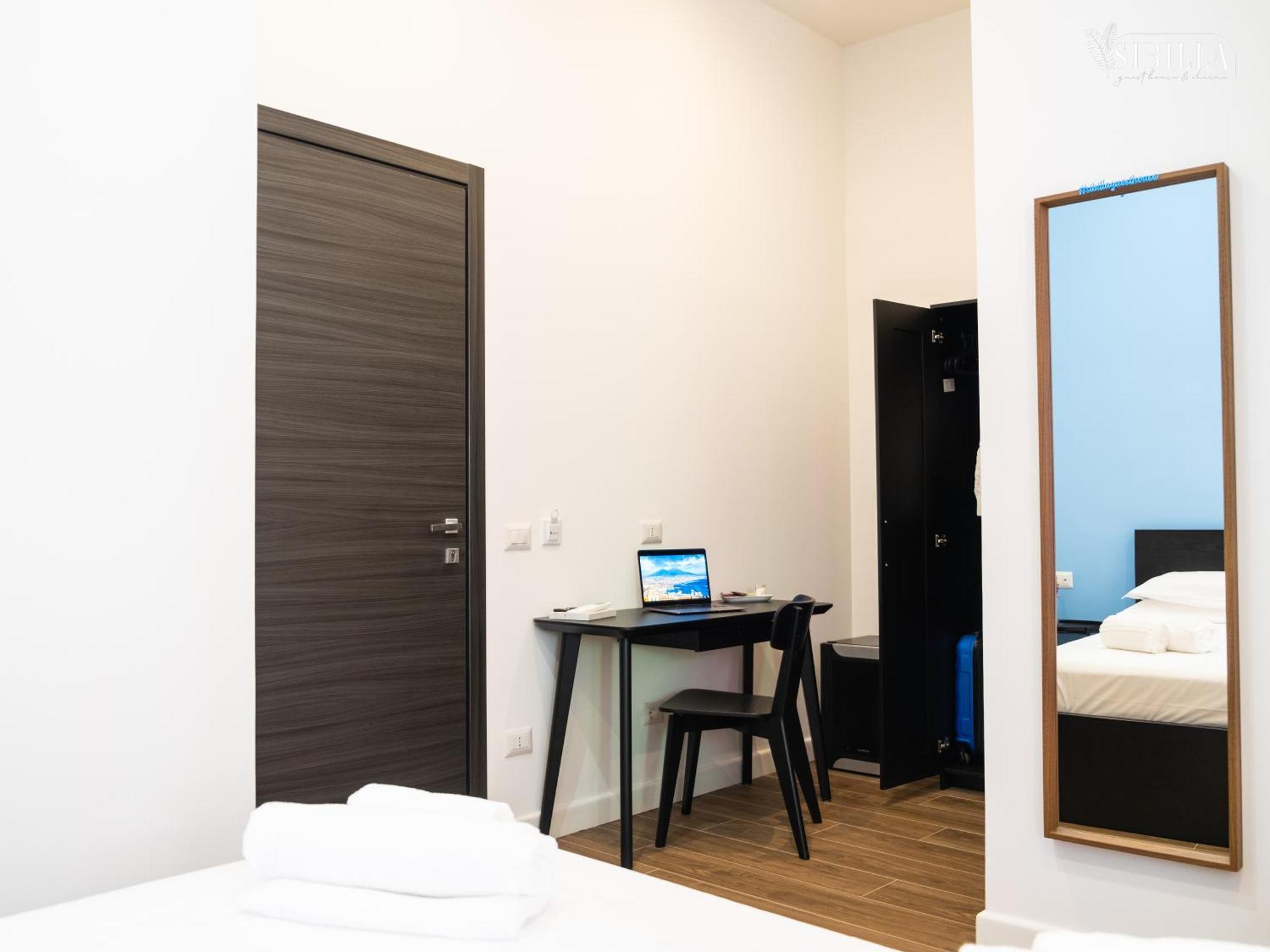 Sibilla Guest House & Charme Napels Buitenkant foto